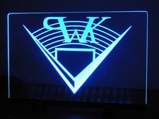 INSEGNA LED ACRILICA INCISA