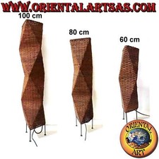 Piantana a forma squadrata in