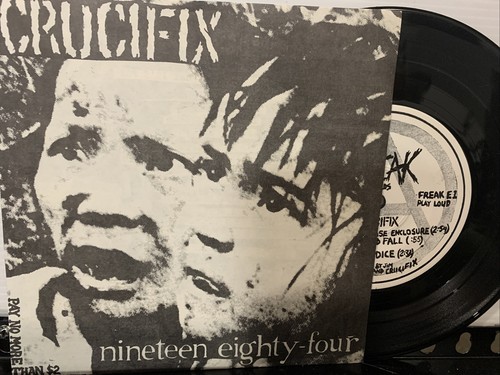 Crucifix nineteen - –,