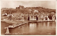 POSTCARD - YORKSHIRE - WHITBY