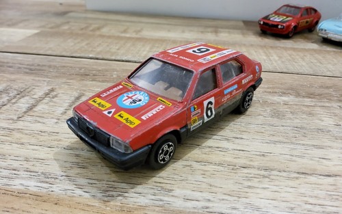 Alfa roméo norev solido - roméo, 33