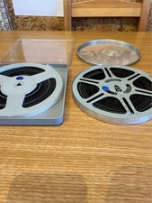 2 BOBINE CON CUSTODIA 120 metri DA 8 mm. con filmati amatoriali