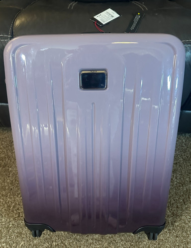New tumi continental v4 - -,