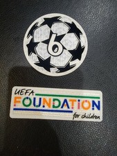 CHAMPIONS LEAGUE BAYERN MUNICH - LIVERPOOL 6 VOLTE VINCITORE PATCH FERRO SU SET