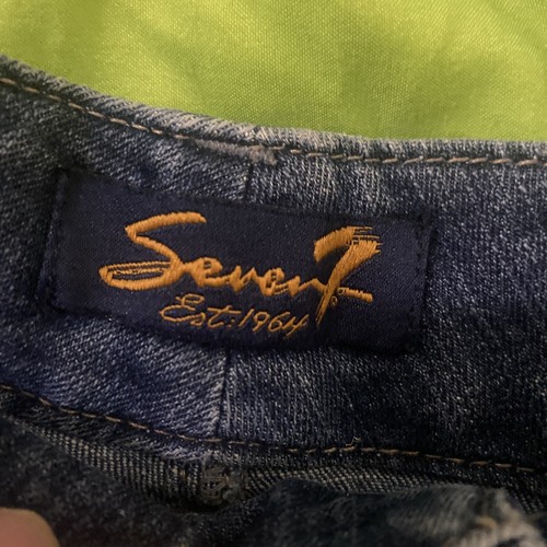 Pantaloncini corti donna - , seven