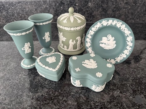 Wedgwood jasperware teal sage - teal,