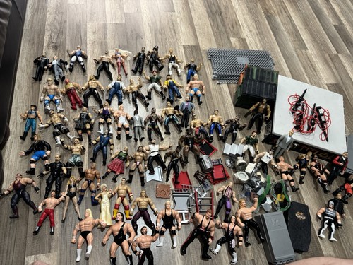 Lotto oltre figurine - oltre, wwe