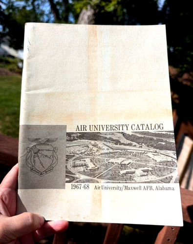 1967 catalogo universitario - 1967-68,
