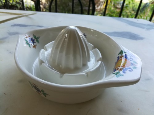 Spremiagrumi ceramica di - spremiagrumi, in
