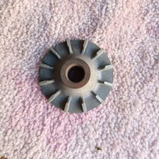 1x ORIGINALE PULEGGIA POMPA ACQUA FIAT 1300 1500