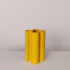 Vaso in ceramica disegnato da Bettonica per Gabbianelli 1969