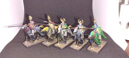 Squire bretonnia paladin - bretonnia, grail
