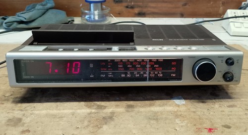 Radio sveglia philips 893 - sveglia,