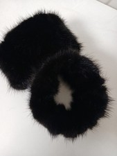 Polsini in pelliccia di visone