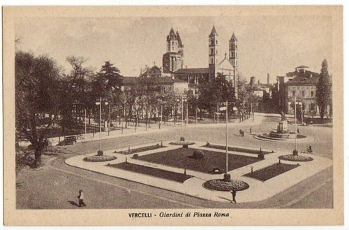Vercelli giardini di piazza - -,