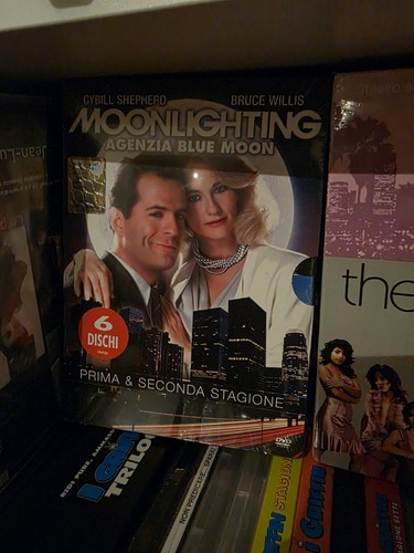 Moonlighting agenzia blue moon - moonlighting,