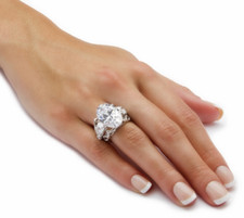 Favoloso anello di