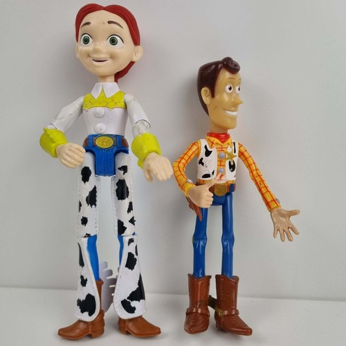 Personaggi jesse woody - &,