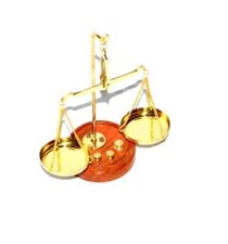 Pesatrice in ottone per orafo Weight Justice pezzo da esposizione vecchia tra...