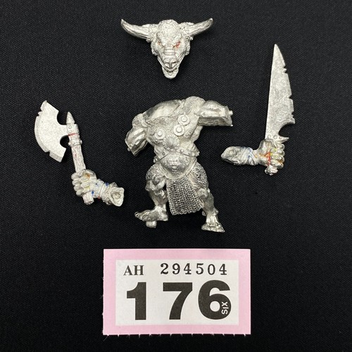 Minotauro signore doombull - minotauro,