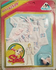 Raro Miss Sindy Fashion Set