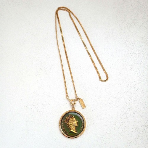 Collana con moneta unicorno