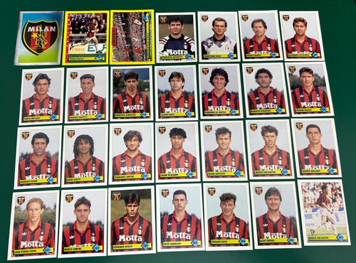 Set figurine calciatori - 28,