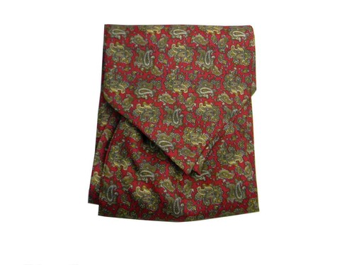 Ascot uomo raffinato rosso