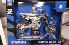 MAISTO 1/12  - MOTO YAMAHA YZ