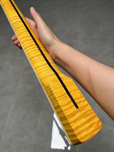 Manico basso giallo lucido - manico, p-basso