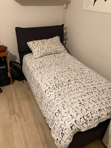 Letto singolo con contenitore