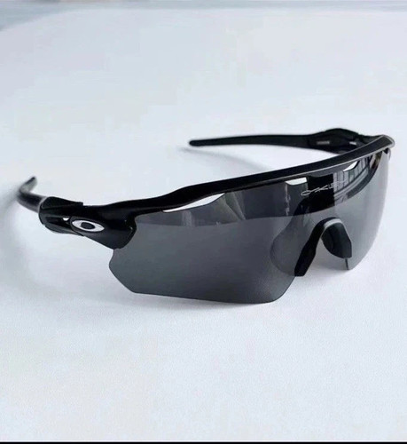 Nuovi occhiali sole oakley - nuovi,