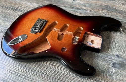 Corpo ontano fender - in, classic