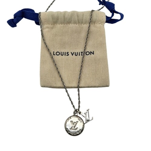 Collana con ciondolo
