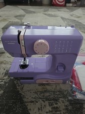 Macchina da cucire Janome Home modello leggero Lady lilla con scatola 