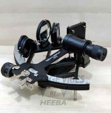 Strumento astrolabio sestante