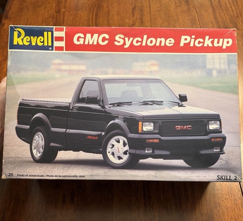 Revell gmc syclone pickup - revell, kit