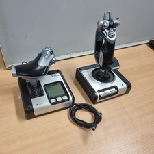 Saitek X52 Pro Acceleratore e