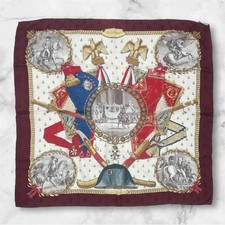 Sciarpa di seta HERMES Carre