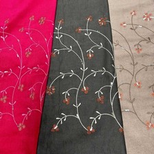 Tessuto Velluto Rigato Balza Ricamato 140x150 Cm 6462