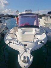 Barca pilotina 5,80 mt motore