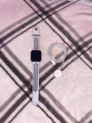 Apple watch series - watch, nike