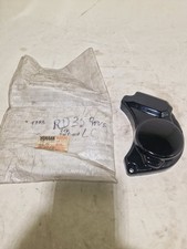 COPERCHIO POMPA OLIO YAMAHA RD