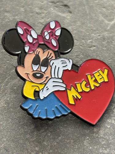 Spilla pin badge minnie disney - pin,