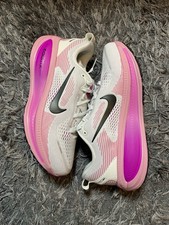 Nike Donna Vomero 18 Summit