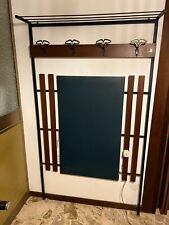 ATTACCAPANNI A PARETE VINTAGE CON STRUTTURA IN FERRO, OMINI IN METALLO