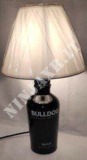 Lampada Bottiglia Gin Bulldog artigianale riciclo creativo riuso arredo vetro