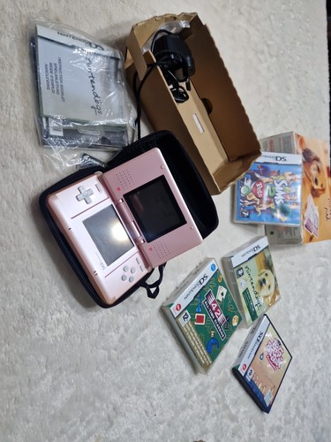 Console nintendo rosa - nintendo, ds