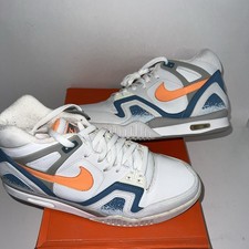Nike Air Tech Challenge II