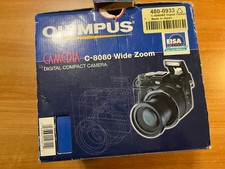 Olympus Camedia C-8080 Wide